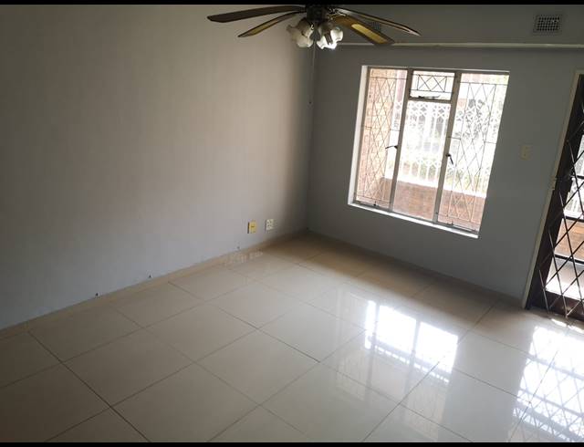 2 BEDROOM APARTMENT TO LET IN PELHAM